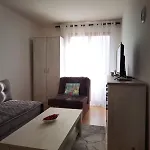 Slatki Stancic Na Kosevu